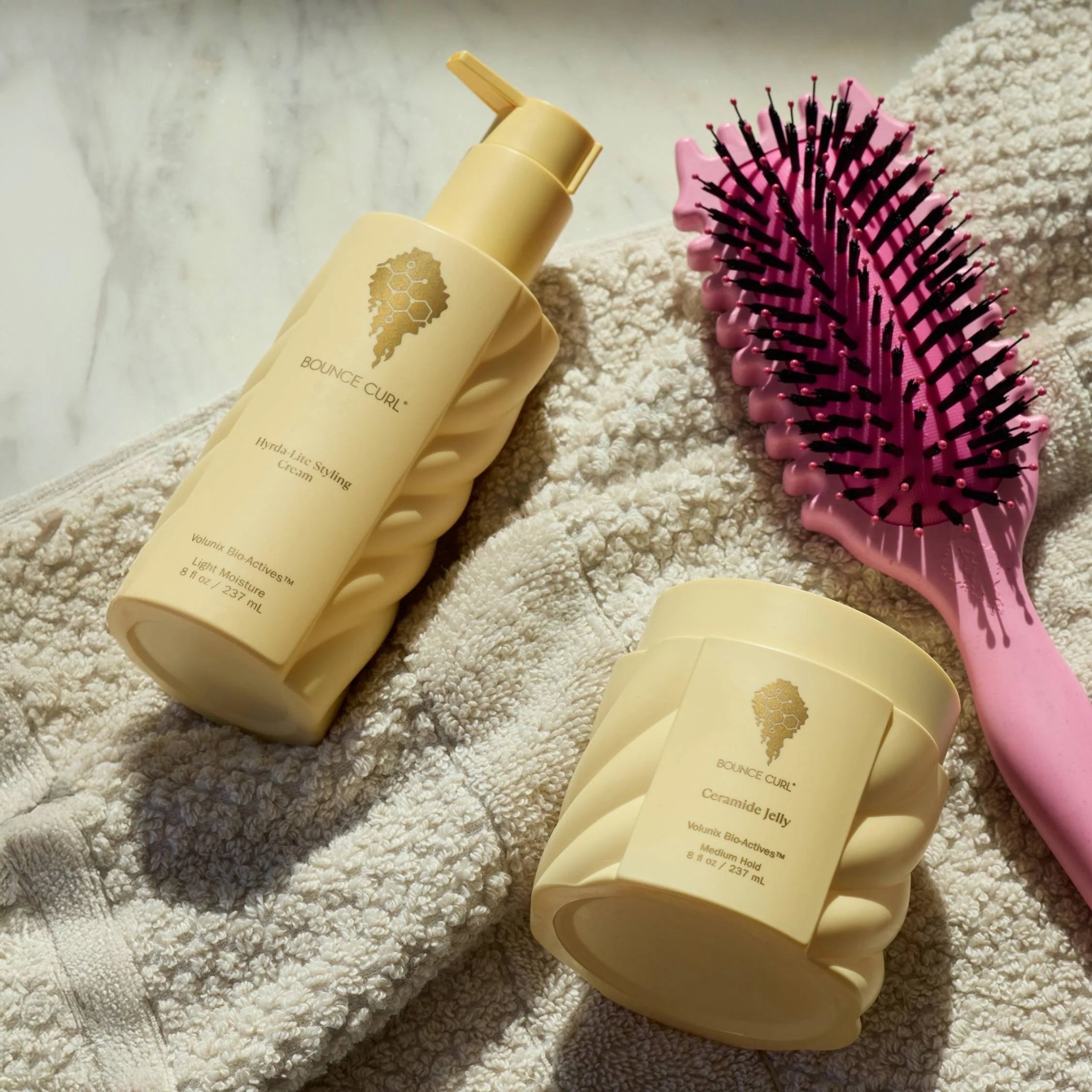 Bounce Curl Ceramide Jelly with Hydra-Lite Cream and EdgeLift Brush - lifestyle styling shot