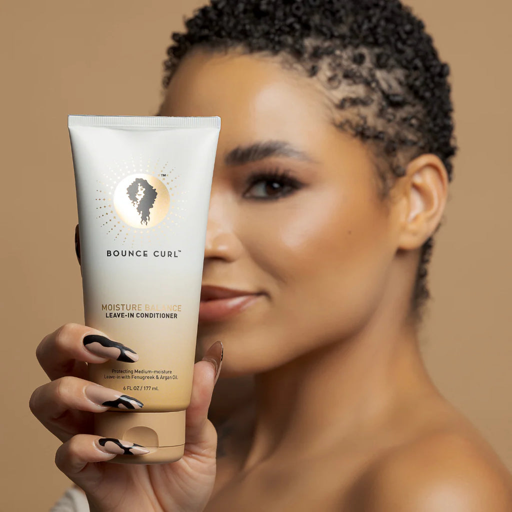 Bounce Curl Moisture Balance Leave-In Conditioner 177ml - Product -Close Up - 01