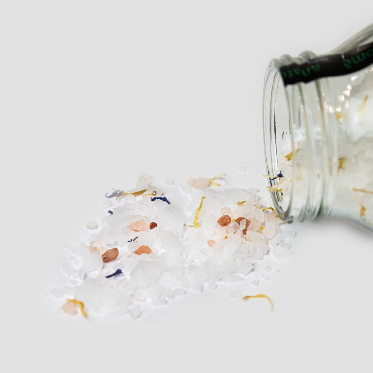 anatomē Relax + Sleep Chamomile Bath Salts